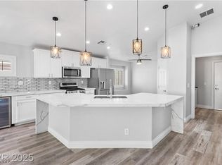 7852 Whitlocks Mill Ave, Las Vegas, NV 89147