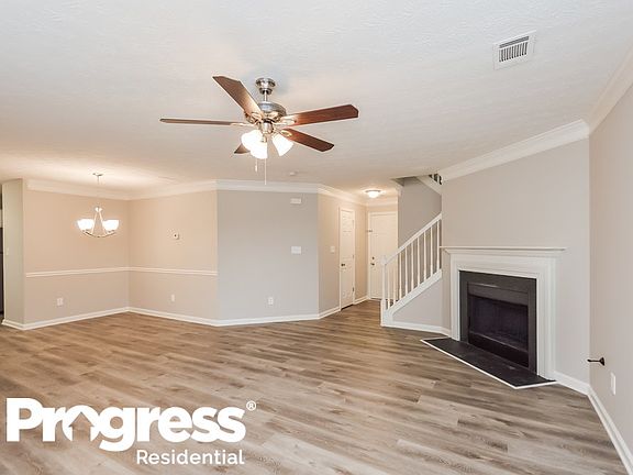 5th image of 5180 Yellow Pine Dr