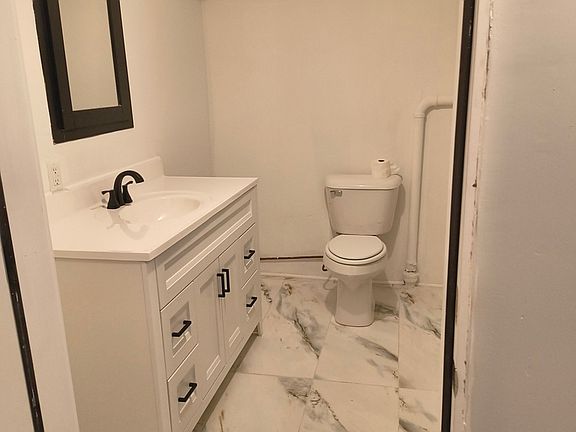 3rd image of 320 Howard Ave