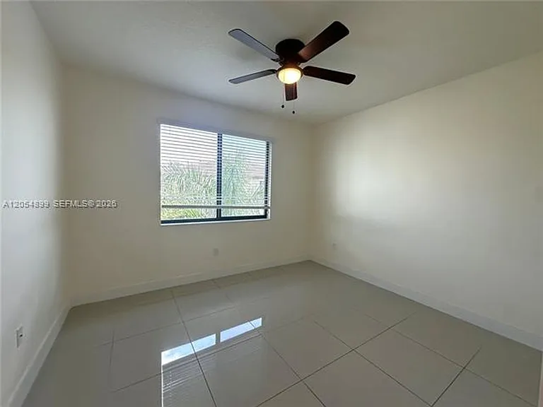 4713 NW 84th Ct #Townhouse 4713 — Photo 10
