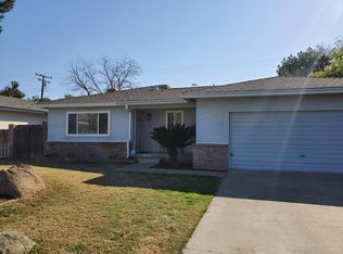 1702 S West St, Visalia, CA 93277