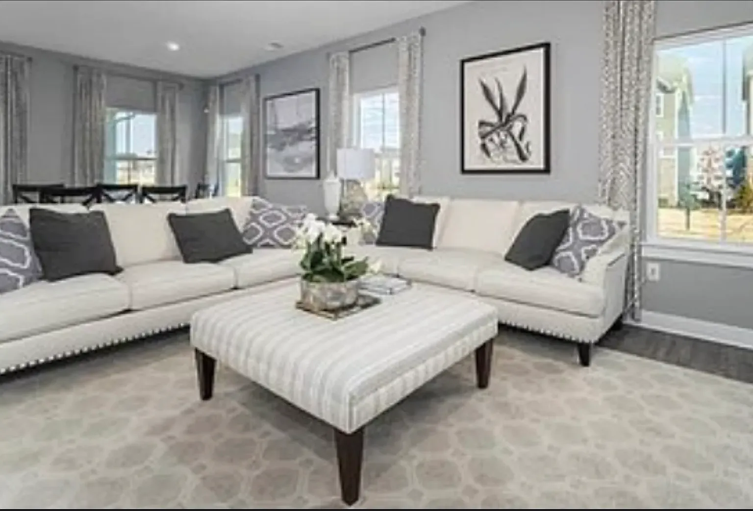 4 bed, 2950 sqft, $3,650 — Photo 2