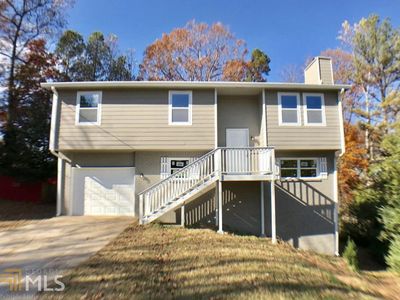 2040 Scarbrough Trl E, Stone Mountain, GA, 30088