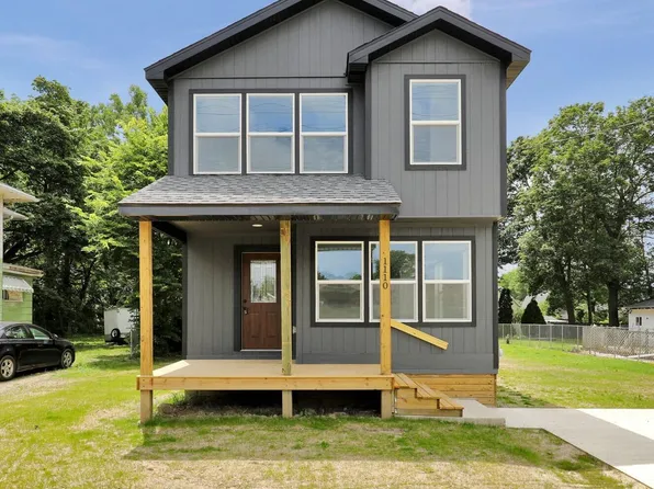 122 Allen St, Lansing, MI 48912