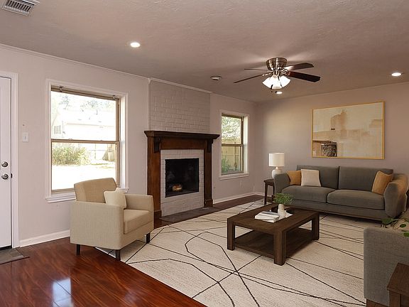 5th image of 8110 Dorrcrest Ln