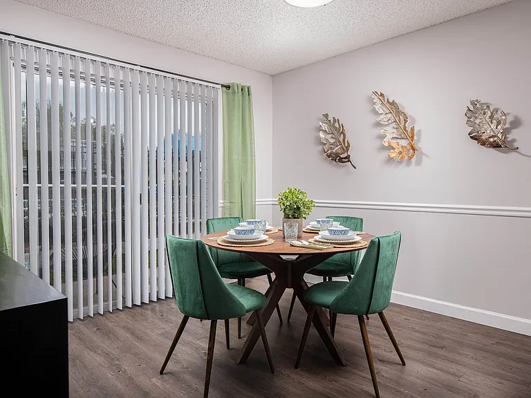 The Park at Chesterfield Apartment Homes — Photo 9