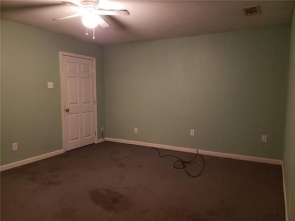 5th image of 5000 Wilton Dr