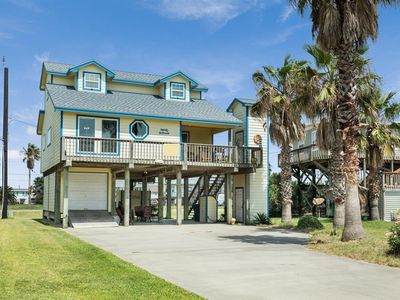 208 Seashell Dr, Surfside Beach, TX, 77541