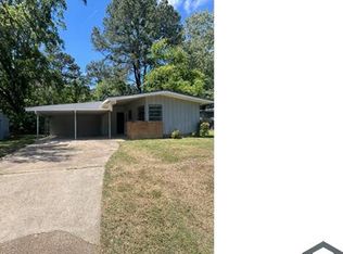 662 Piermont St, Jackson, MS 39206