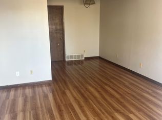 1212 Main Ave. - U, Nitro, WV 25143