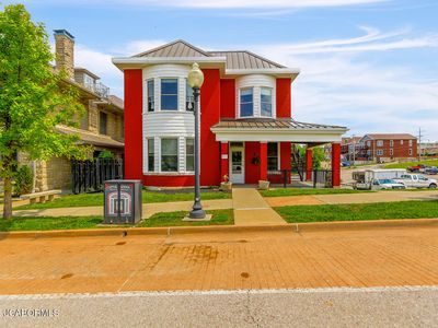 615 E Capitol Ave, Jefferson City, MO, 65101