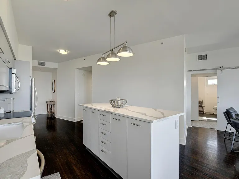 603 Davis St #1011 — Photo 14