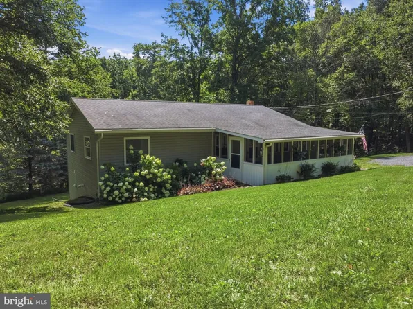 16236 Coldspring Rd, Spring Run, PA 17262