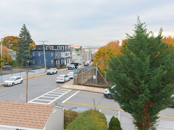 boston-massachusetts-59121008 picture