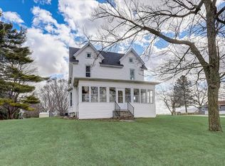 N6913 Kasten Rd, Lake Mills, WI 53551