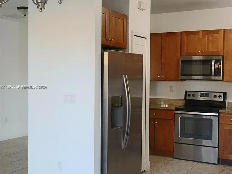 10131 NW 10th St — Photo 9