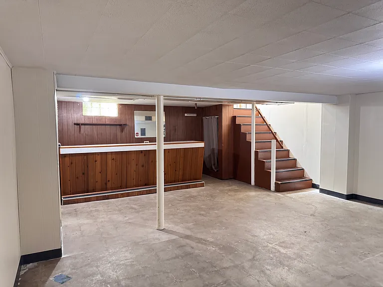 7361 Fields Ertel Rd — Photo 16