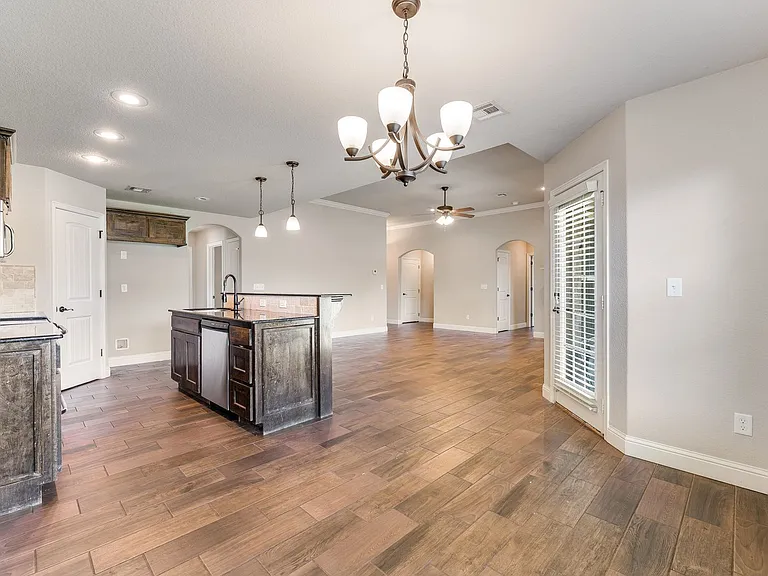 4204 SW Limestone Ave — Photo 9