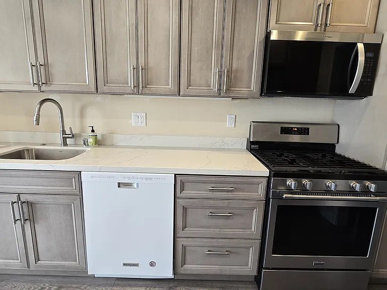934 Juanita Dr — Photo 29