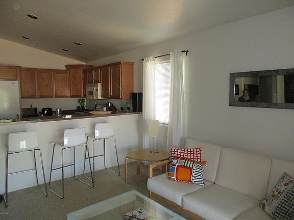 5th image of 2480 W Prichett Pl