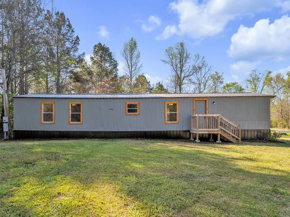 361 Katie Ln, Chatsworth, GA 30705