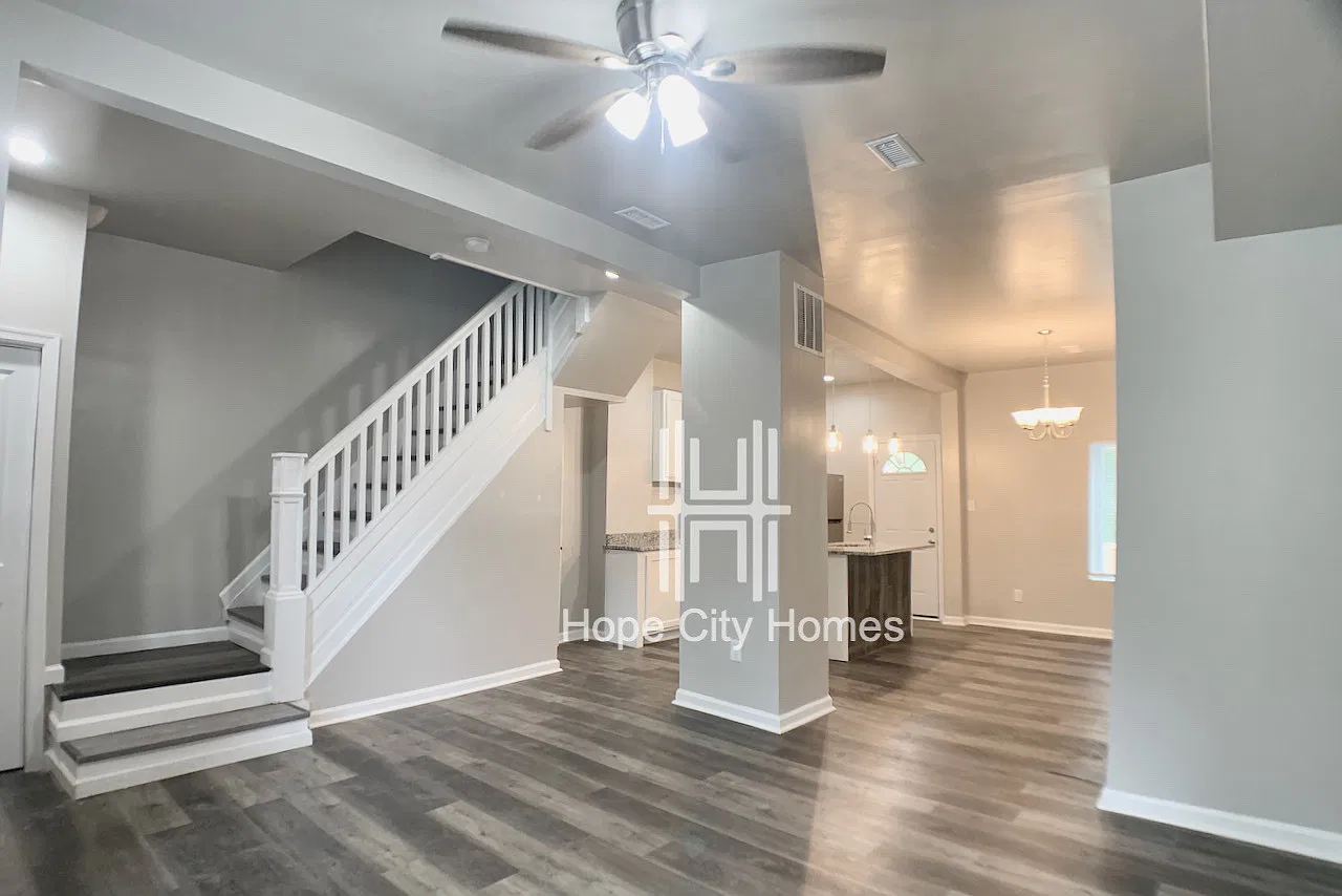 4011 Norfolk Ave — Photo 3