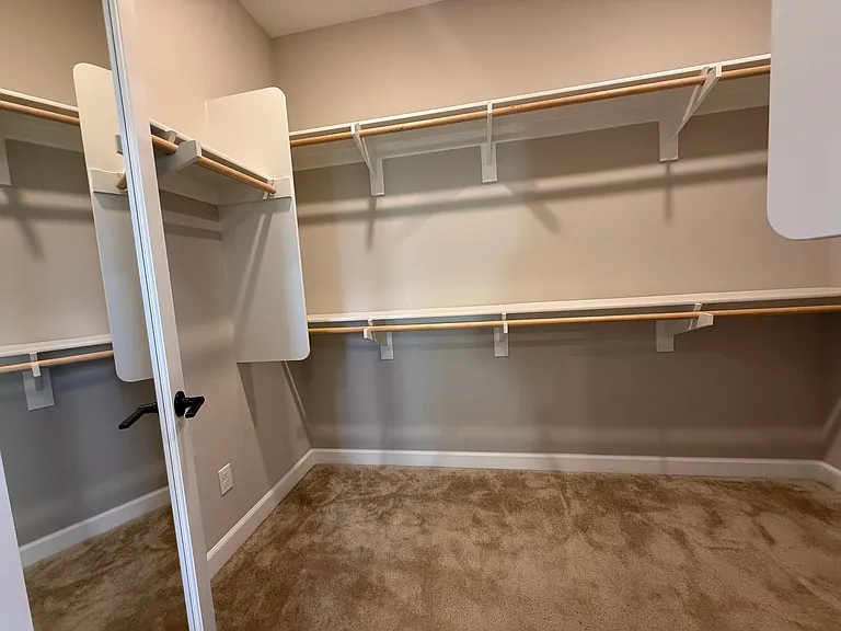 10110 Hercules Way — Photo 12