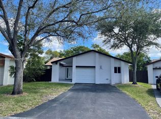 11565 SW 135th Ct, Miami, FL 33186