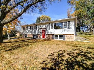 5306 Russett Rd, Madison, WI 53711