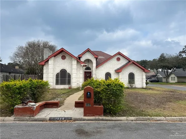 1220 S Huisache St, Pharr, TX 78577