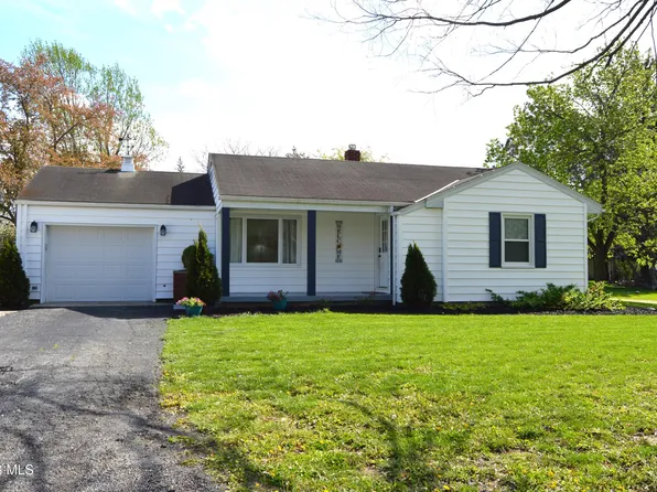 414 Union St, Bettsville, OH 44815