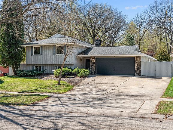 2nd image of 13213 Ferris Ave