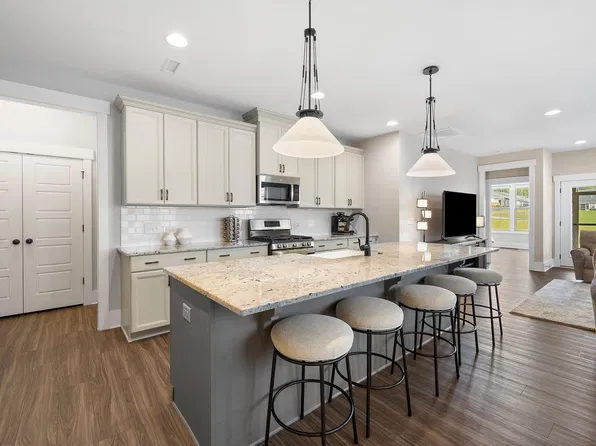1307 Ashcliff Ln, Durham, NC 27703