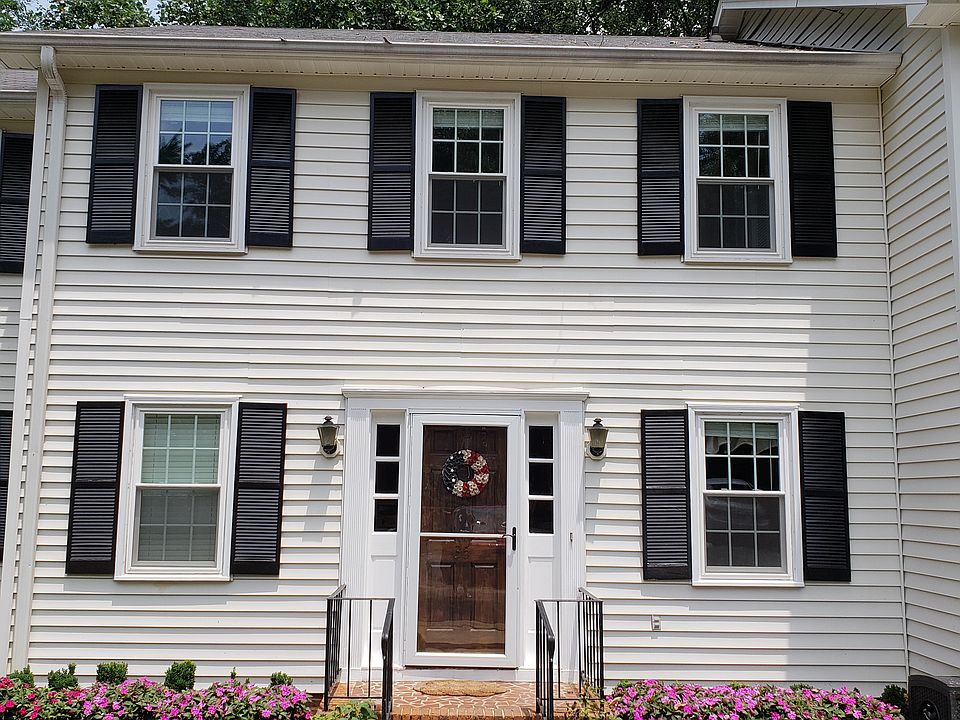 1st image of 900 N Main St Unit 35