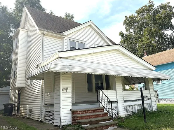 12516 Cornado Ave, Cleveland, OH 44108
