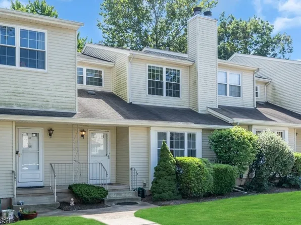 118 Sunnyvale Ct, Franklin Twp., NJ 08873