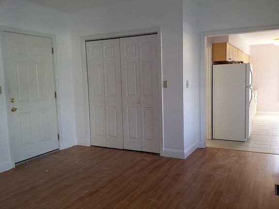 2nd image of 373 Granite St APT 1