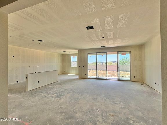 3rd image of 10069 N 156TH Avenue