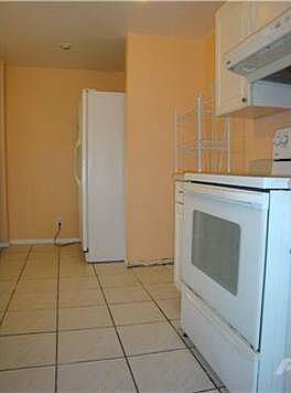 2935 NE 163 ST # 5D (2)