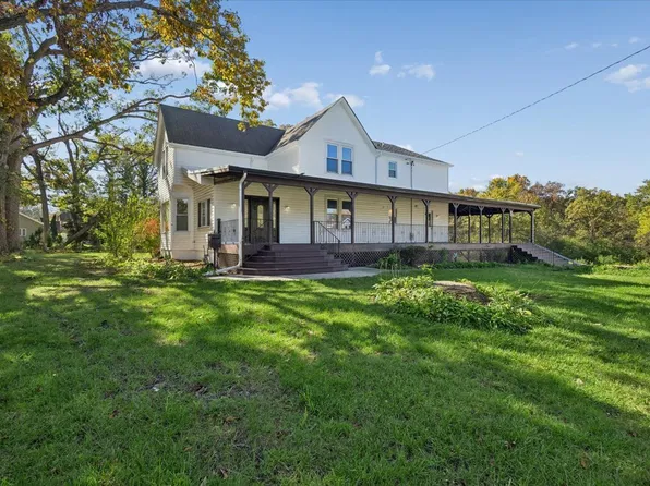 22710 Cottage Grove Ave, Steger, IL 60475