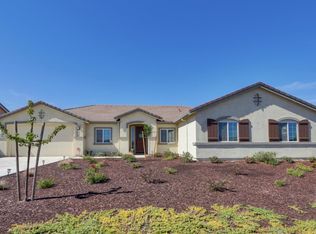 990 Sugarstick Dr, Plumas Lake, CA 95961
