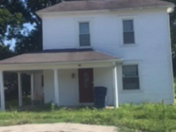 318 W Cooper St, Tipton, MO 65081