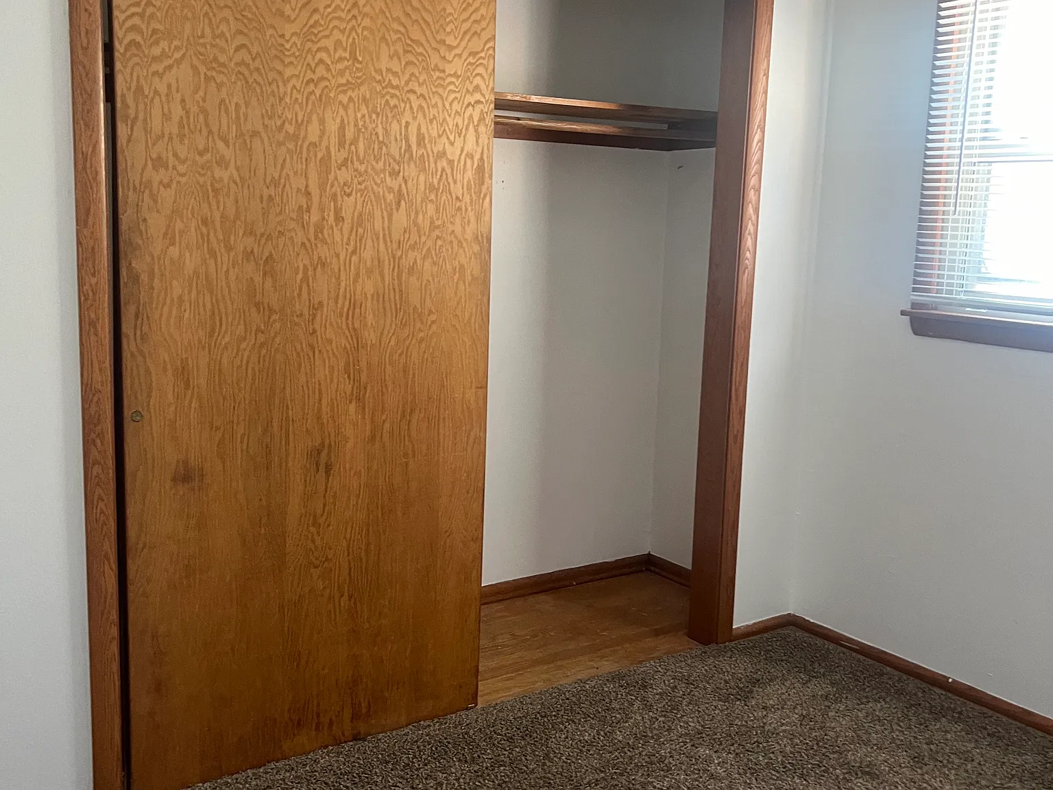 2 bed, 900 sqft, $1,150 — Photo 3