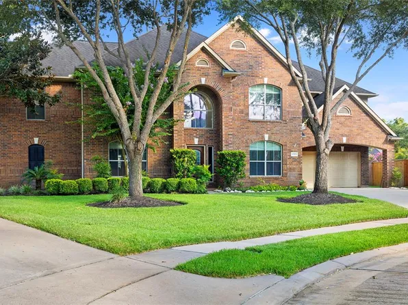 13323 Sun Canyon Court, Sugar Land, TX 77498