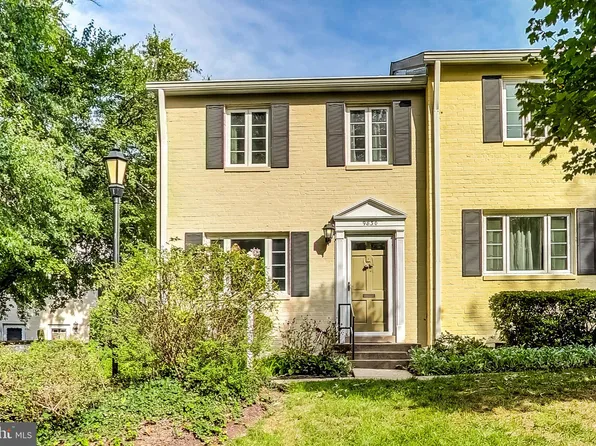 9830 Hollow Glen Pl #2562, Silver Spring, MD 20910