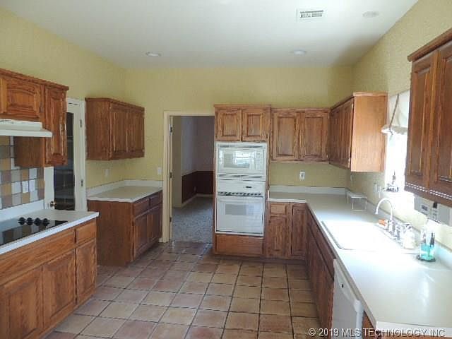 2nd image of 4835 E 470th Rd