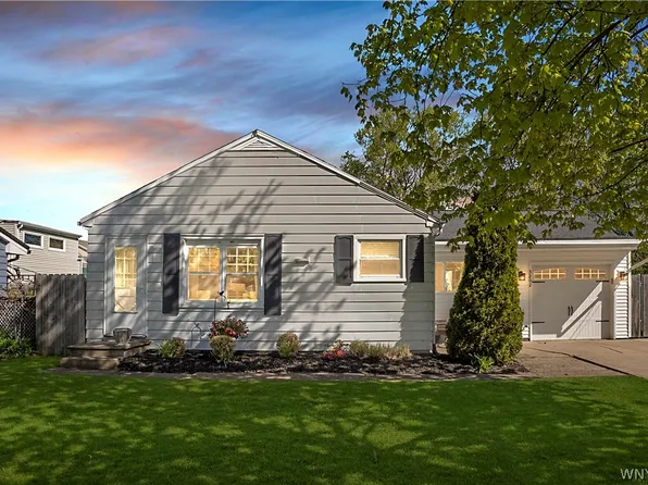 3202 Durham Rd, Hamburg, NY 14075