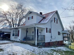 64 Chapel St, Weston, WV 26452