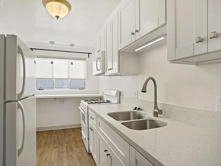 Kitchen-#140.5