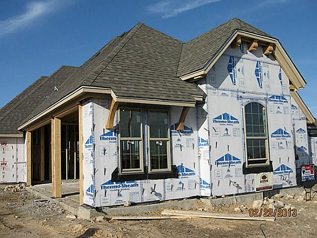 2nd image of 1216 Whisper Willows Dr